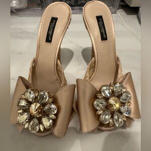 Dolce & Gabbana Lace Crystal Embellished Mules Sandals Heels Pumps size 36.5